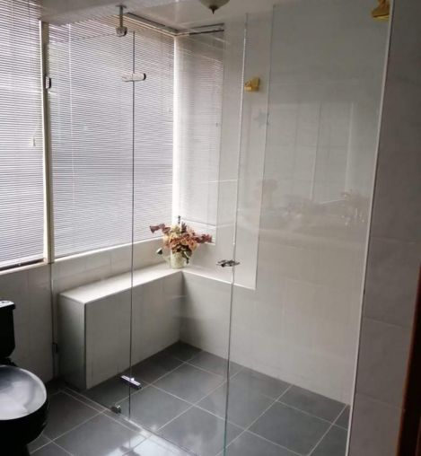 divisiones para baños bogota